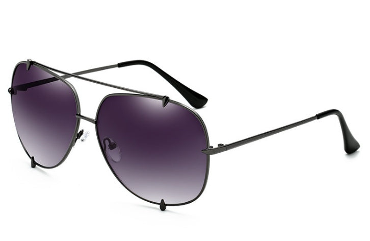 Trendy aviator sunglasses with black metal frame and gradient purple lenses, FashionRay style