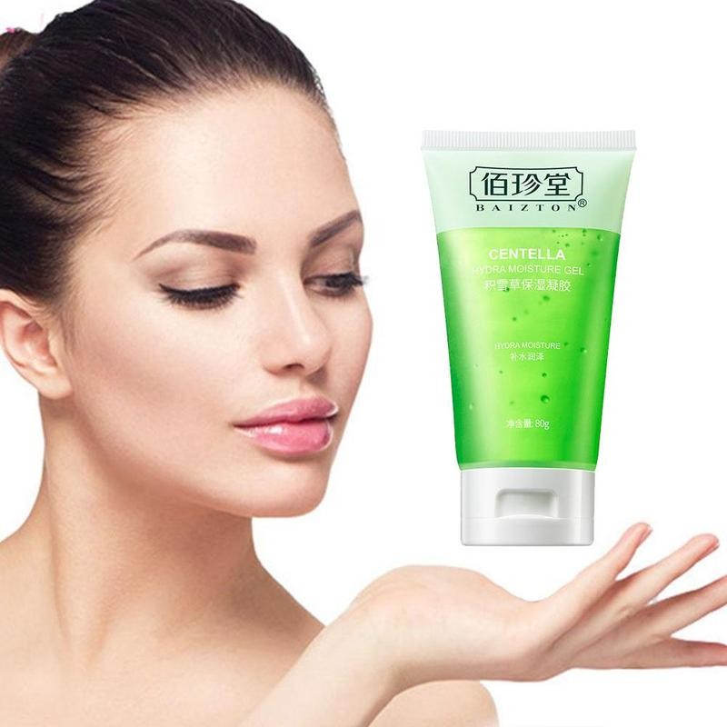 Woman with flawless skin holding Baizton Centella Hydra Moisture Gel, skincare at FashionRay