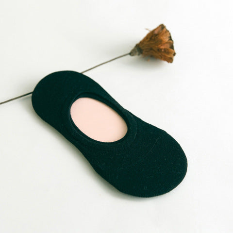 Black no-show sock on white background, FashionRay stylish sock collection