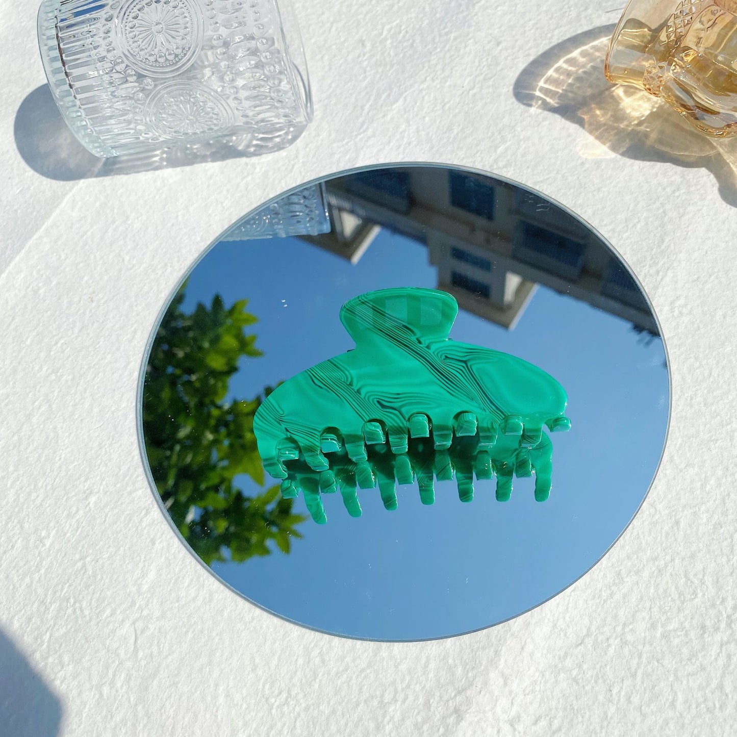 Green marbled hair claw clip on round mirror with glass cups, FashionRay trendy accessory