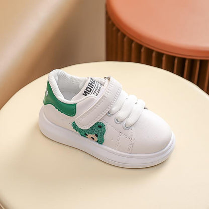 White kids sneaker with green bear patch, FashionRay trendy comfortable footwear